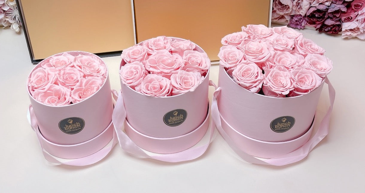 Luxury Preserved Roses - The Perfect Eternal Roses Gift Box