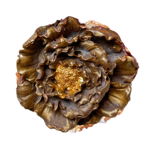 3D Milk Chocolate Flower is a handcrafted art piece. This flower is made of tinted Milk Chocolate and filled with marshmallows and dried fruits/berries.