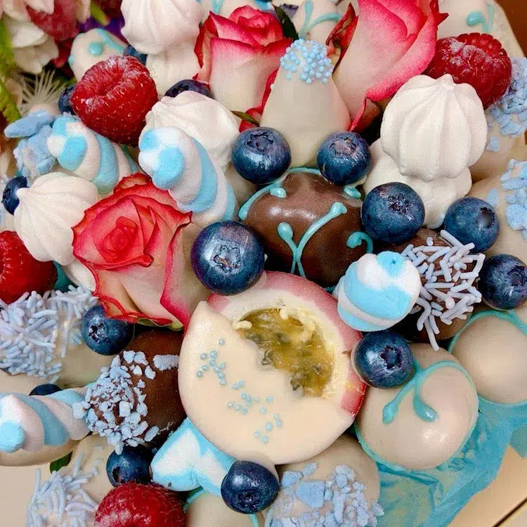 choc strawberry Bouquet with fruit covered in chocolate bouquet home-made chocolate covered strawberries bouquet chocolate strawberry and flowers Adelaide delivery