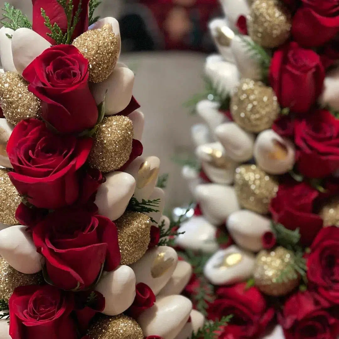 CHRISTMAS CHOCOLATE STRAWBERRY TOWER WITH ROSES