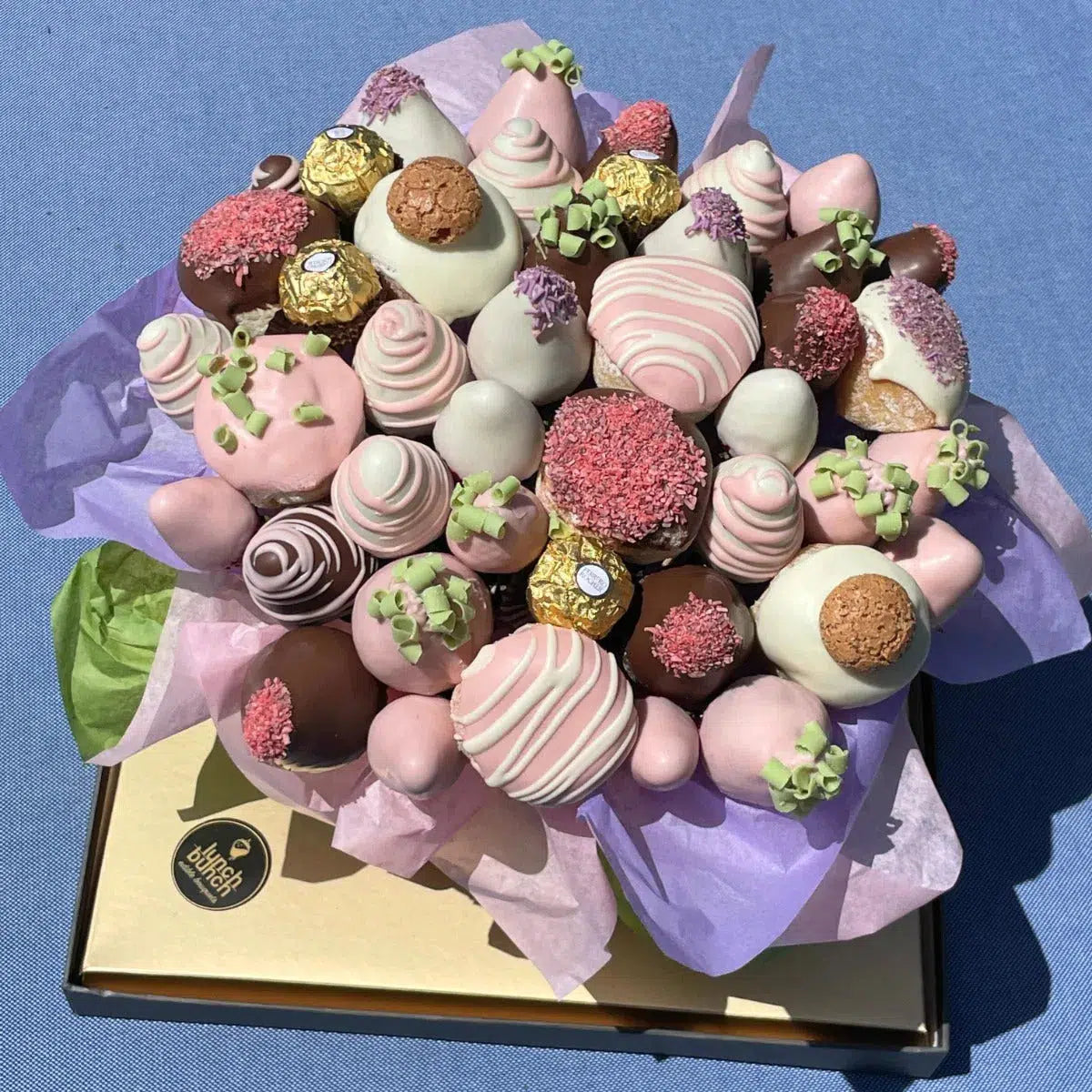 dessert delivery adelaide, feminine gift delivery