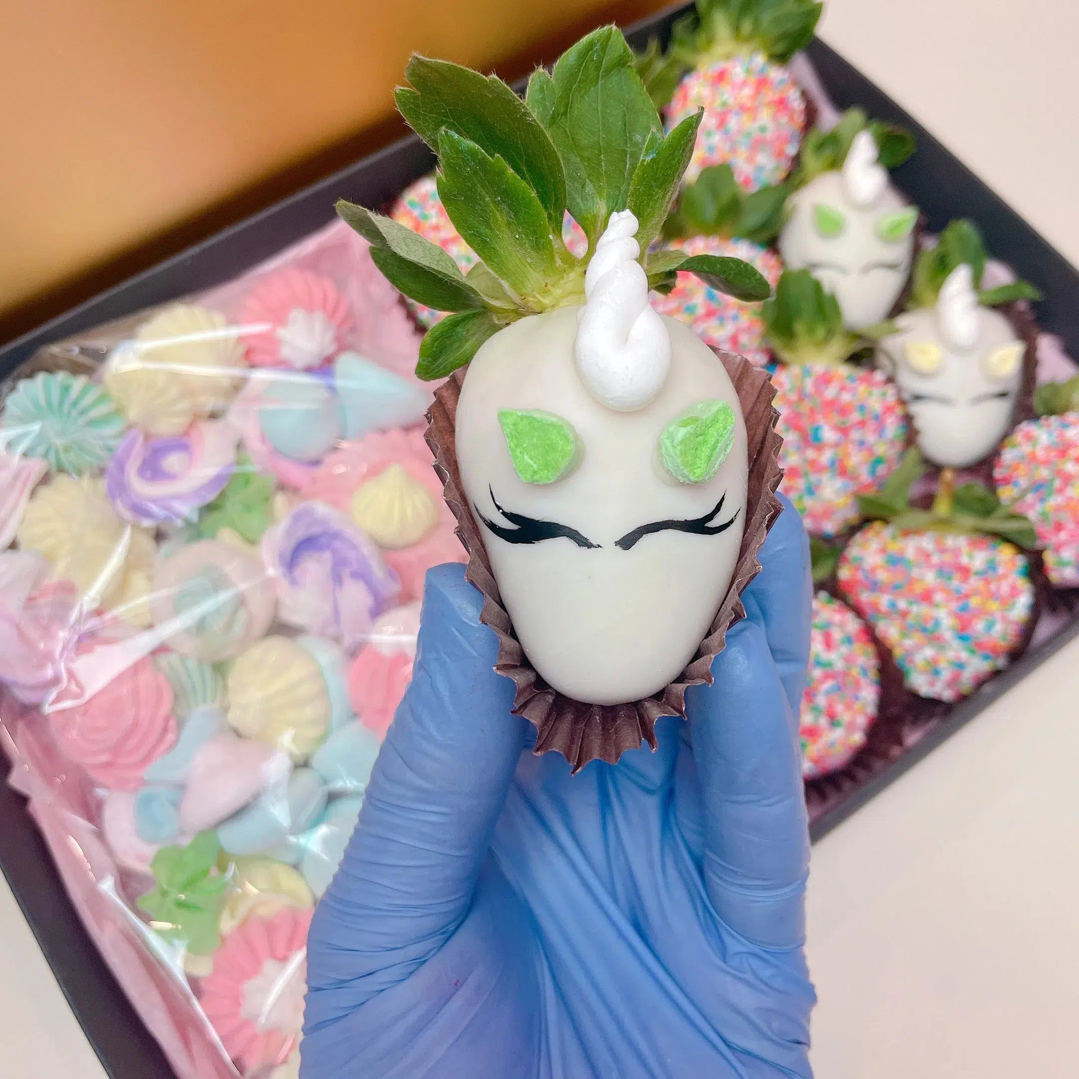 Meringue Kisses and Chocolate