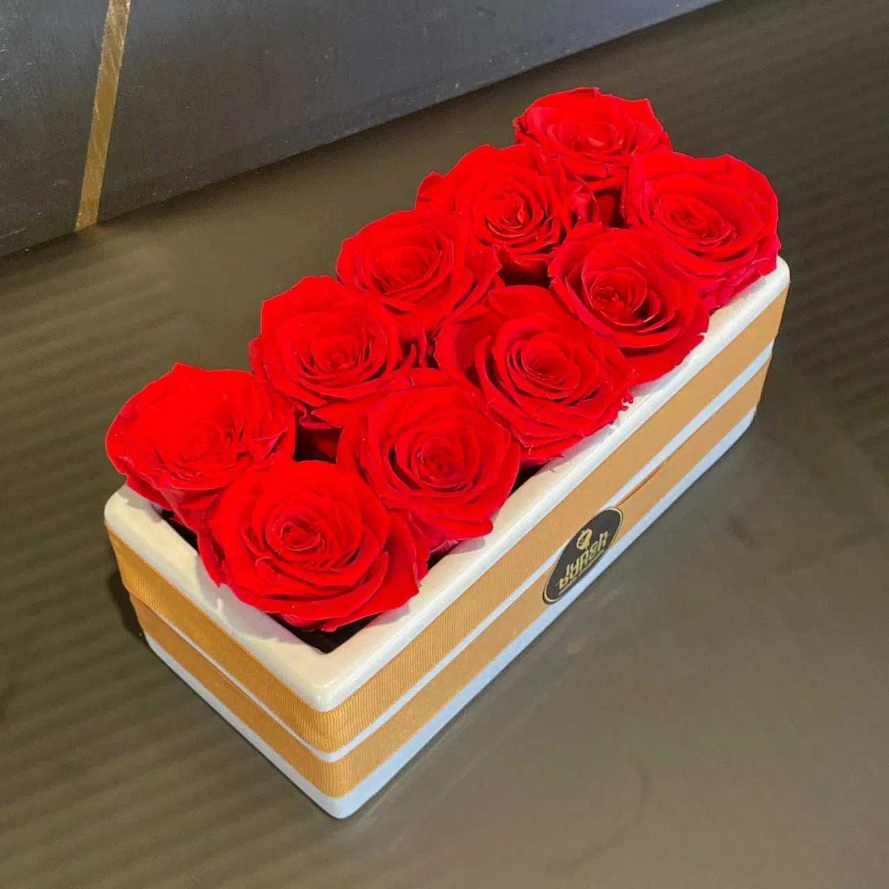preserved roses, preserved flowers, preserved flower arrangements, preserved flowers bouquets, rose bouquet, everlasting rose bouquet, long-lasting flowers, luxury roses, luxury preserved roses,