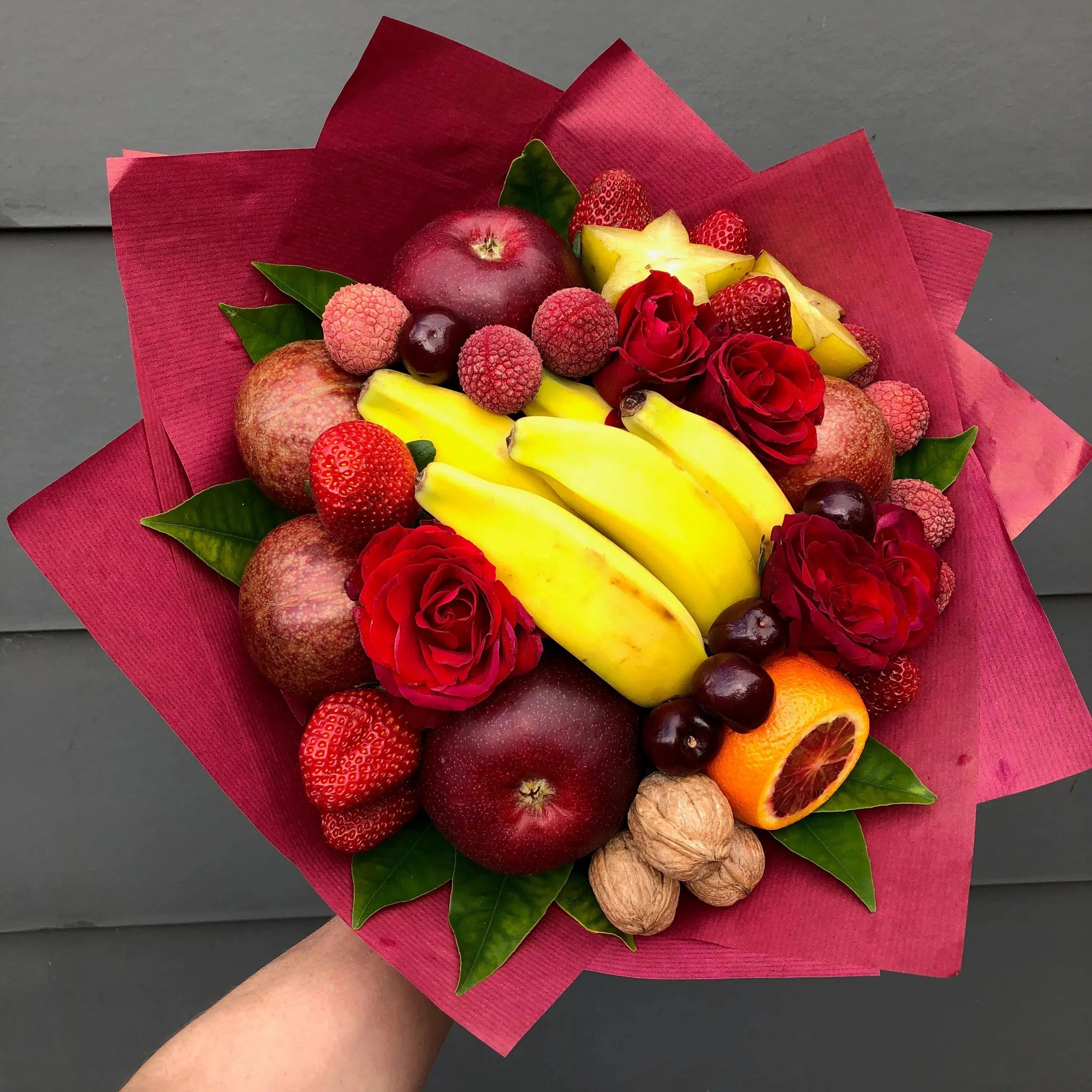 fruit Bouquet online delivery vegan Bouquet fresh fruit and strawberry Bouquet online delivery