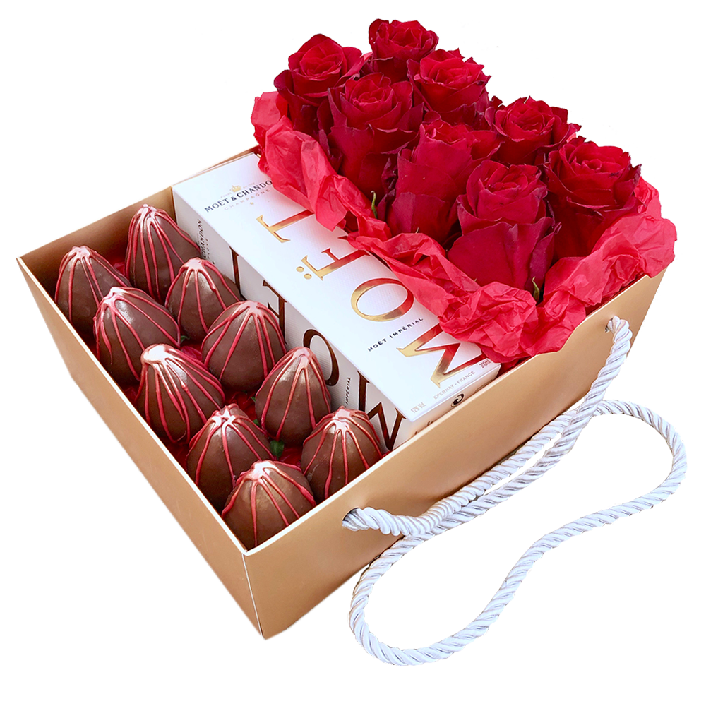 Chocolate Strawberry, Moet Champagne & Roses Luxury Hamper