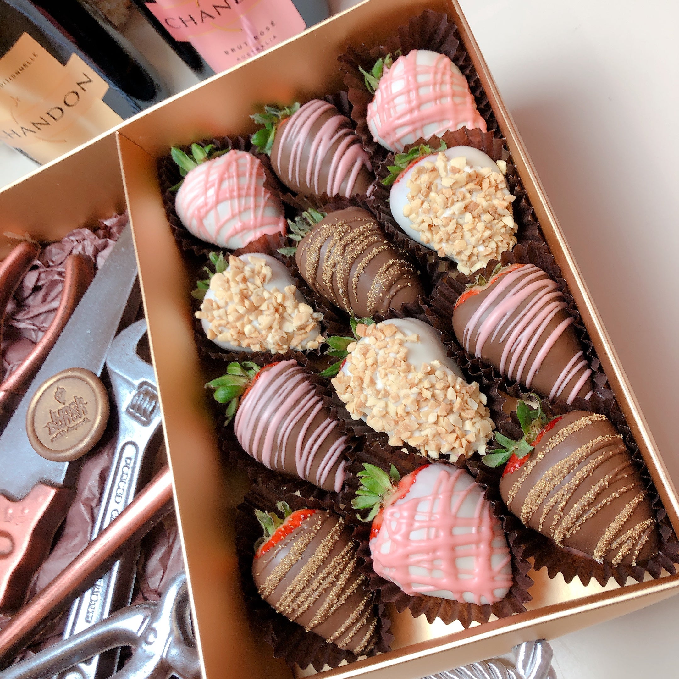 Gift for him and for her desert box chocolate dipped strawberries same day delivery Adelaide