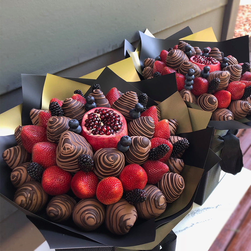 same day delivery adelaide chocolate strawberries and flowers, dessert boxes online, valentine’s day gift , 