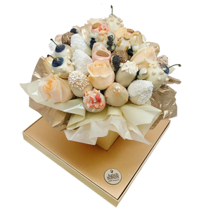 Engagement Gift, chocolate strawberries Bouquet, Romantig gift, engagement present, white chocolate bouquet, dessert gift adelaide delivery