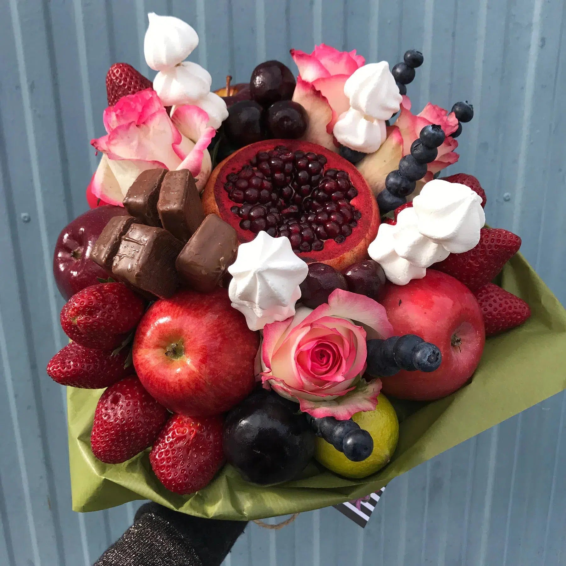 Meringue Spear Fruit Bouquet-Fruit Bouquets-Lunch Bunch