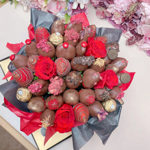 Mother's Day Chocolate Strawberry Bouquet-Chocolate Strawberry Bouquets-Strawberries & Roses-Lunch Bunch