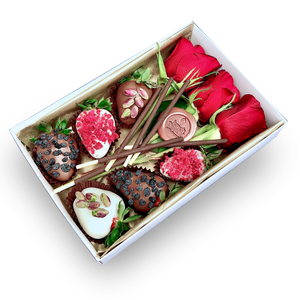 Chocolate dipped 6 Strawberries & Roses Red Gift Box