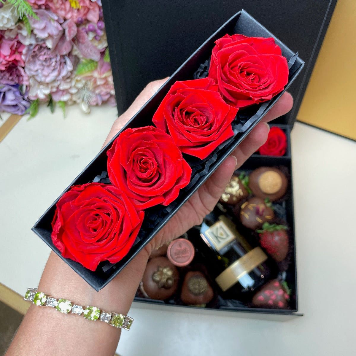 preserved Roses, Infinity Roses, Eternal Roses, Chocolate Strawberries Box, K1 Sparkling, Same day Delivery Gift Hamper, Chocolate Flowers Gift, Valentine's Day Chocolate box, Valentine Gift for Her, Long lasting flowers.