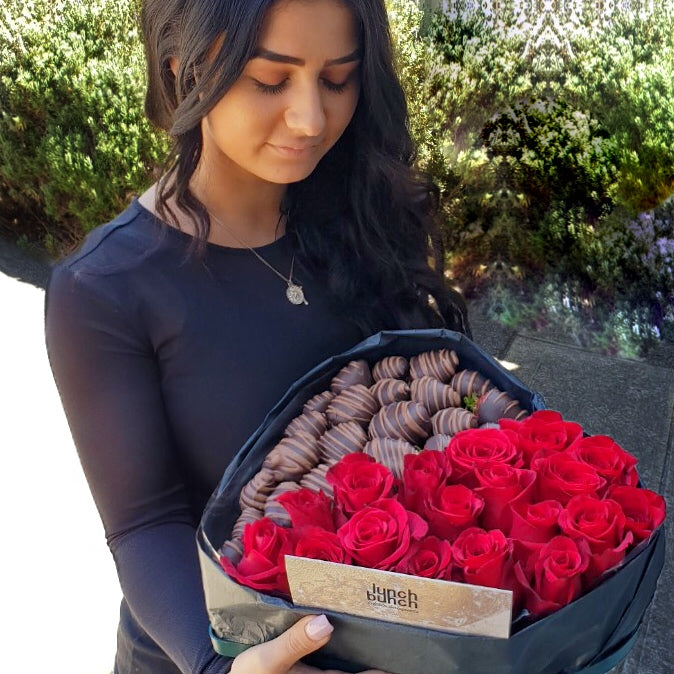 Love Heart Chocolate Roses, Adelaide roses delivery, Sweet Blooms Edible Bouquet, Dessert hamper box, romantic gift for her, gift for him