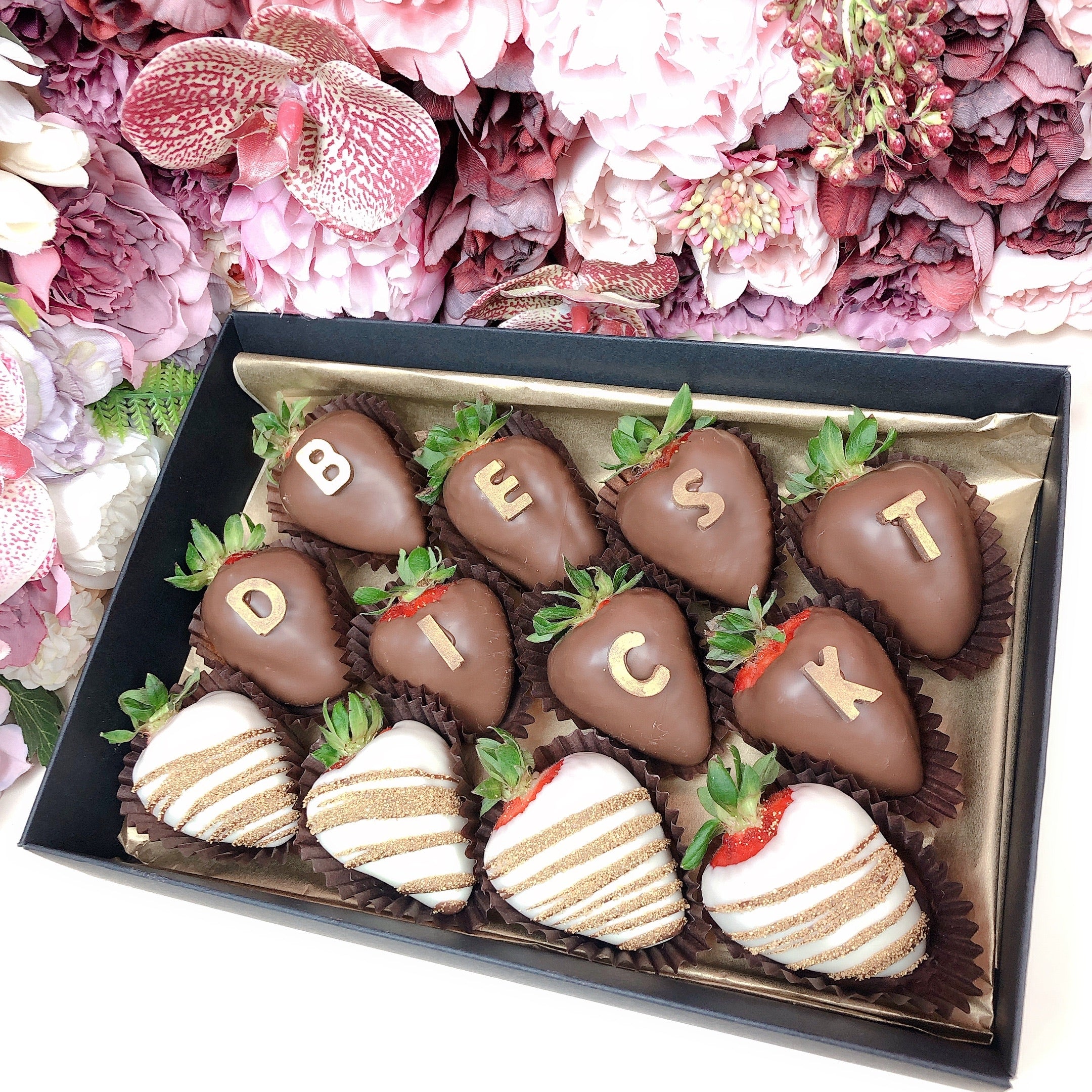 Best Dick chocolate covered strawberries for your man, best gifts for him, cheaky gift for your man 